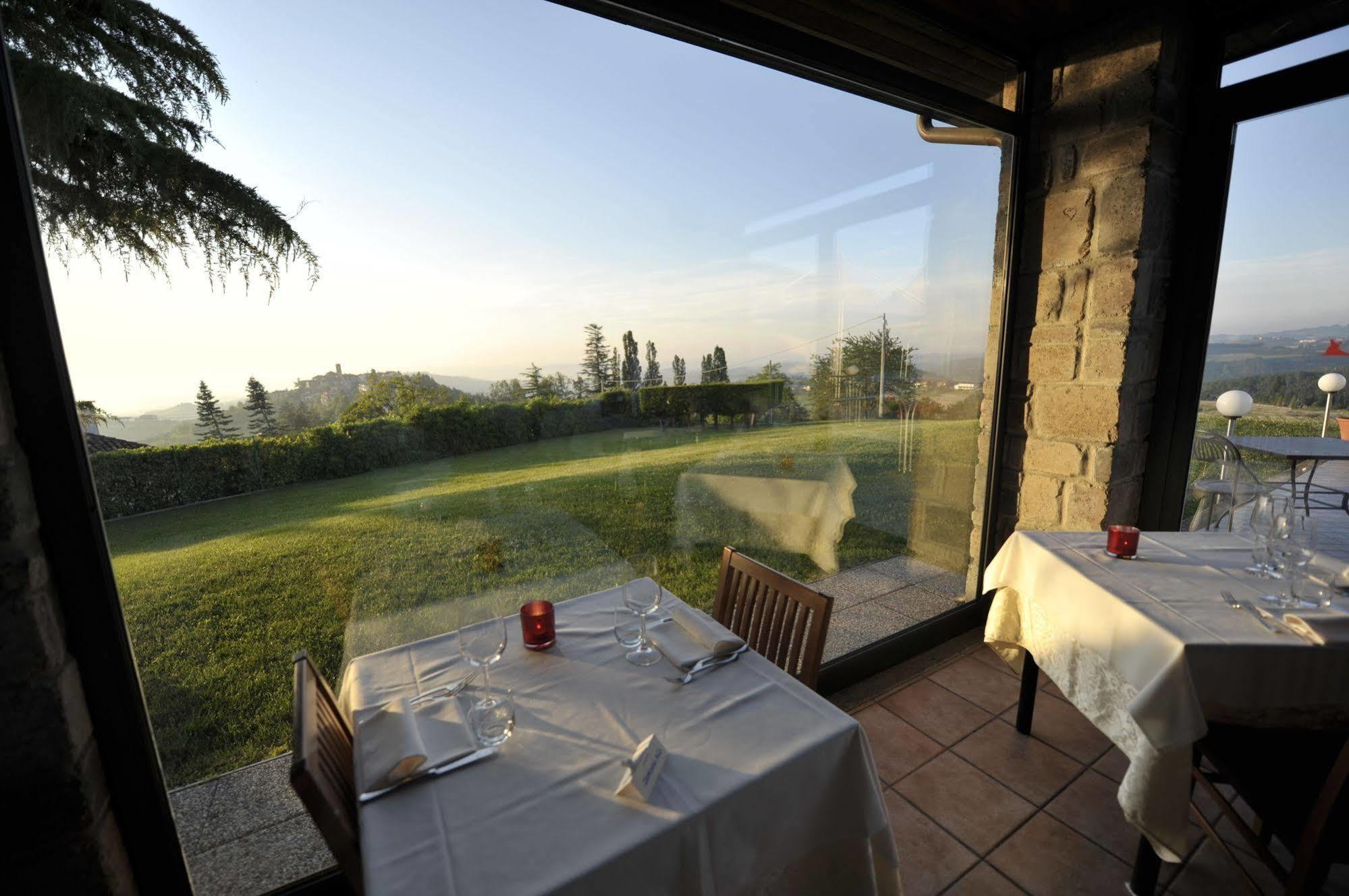 Ca' Del Lupo 4* Montelupo Albese